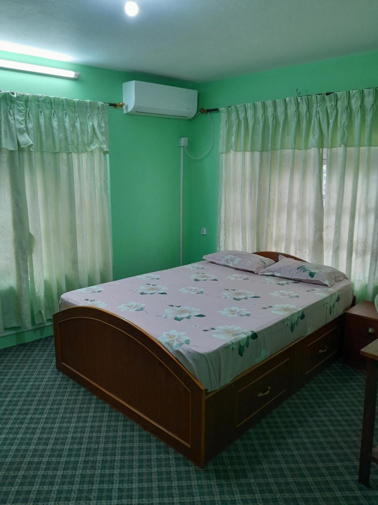 Apartment Rupas Kathmandu Exteriör bild