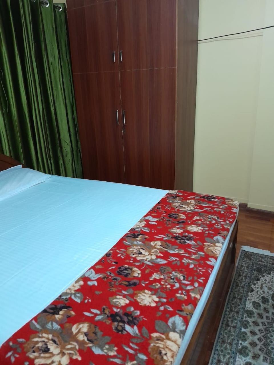 Apartment Rupas Kathmandu Exteriör bild